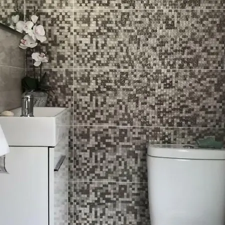 Apartment Boutique By The Sea *